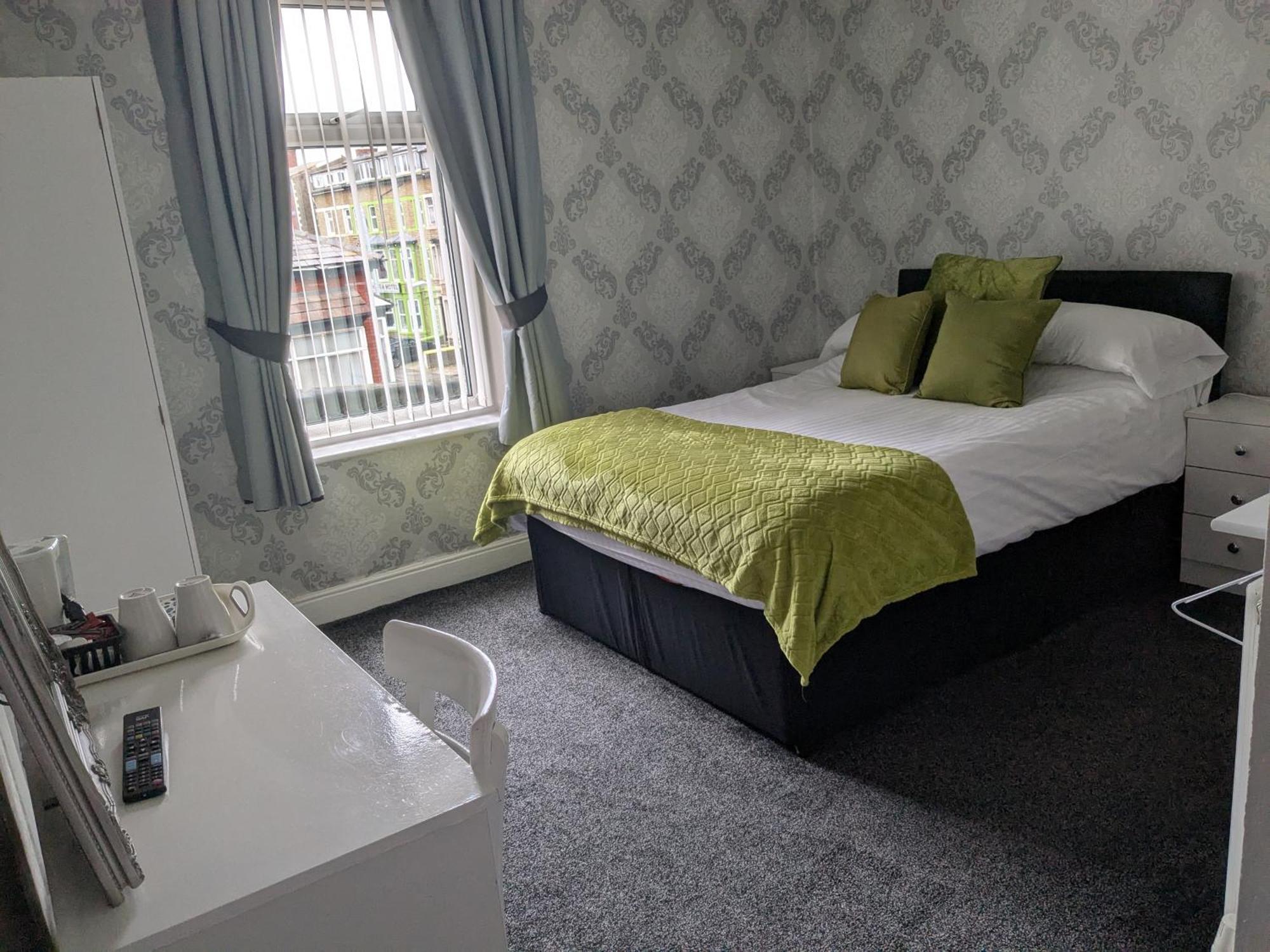 Birchhouse Hotel Блекпул Екстериор снимка