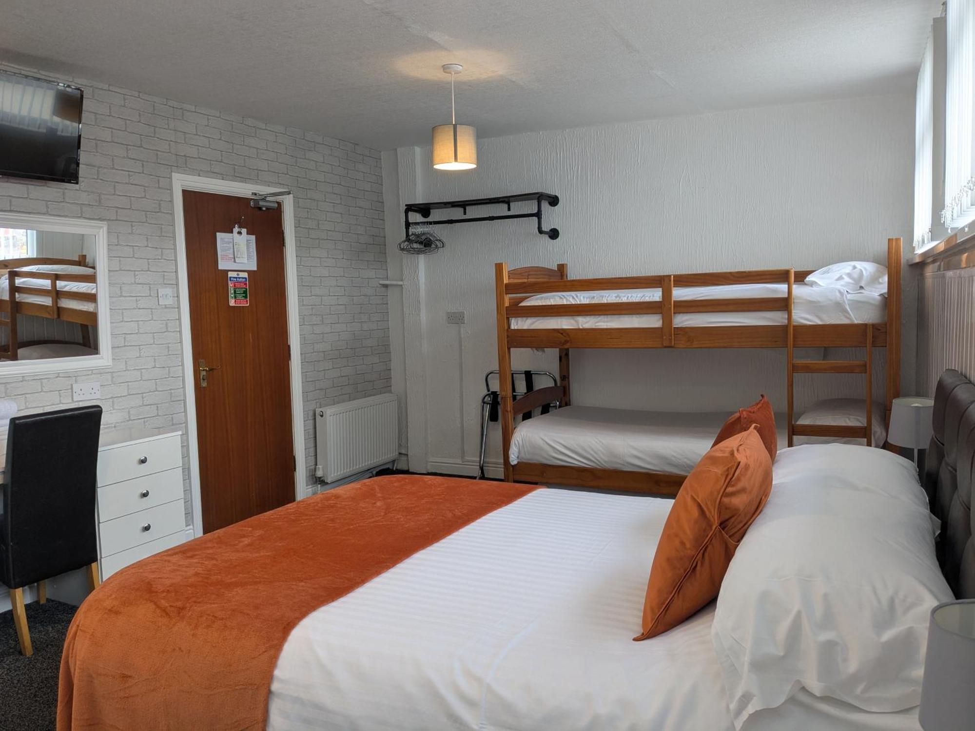 Birchhouse Hotel Блекпул Екстериор снимка
